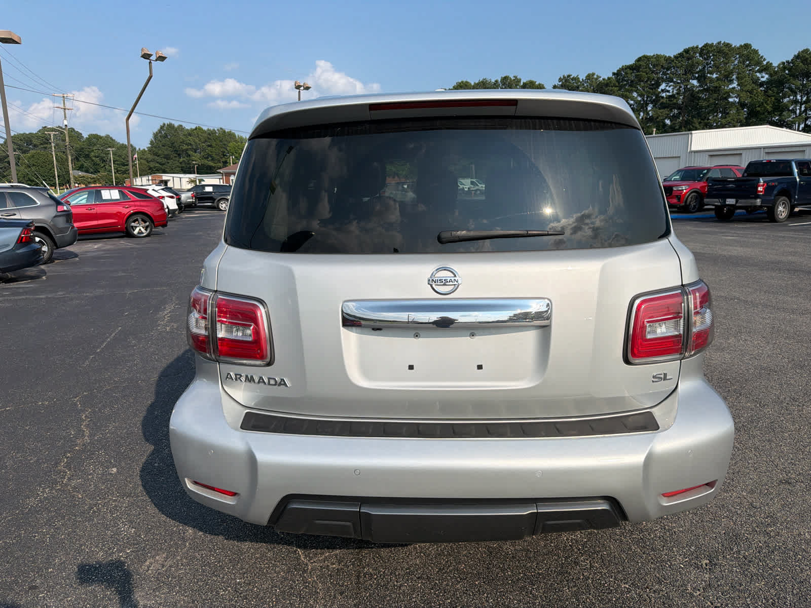 Used 2020 Nissan Armada SL w/ Premium Package AWD/4WD image 4
