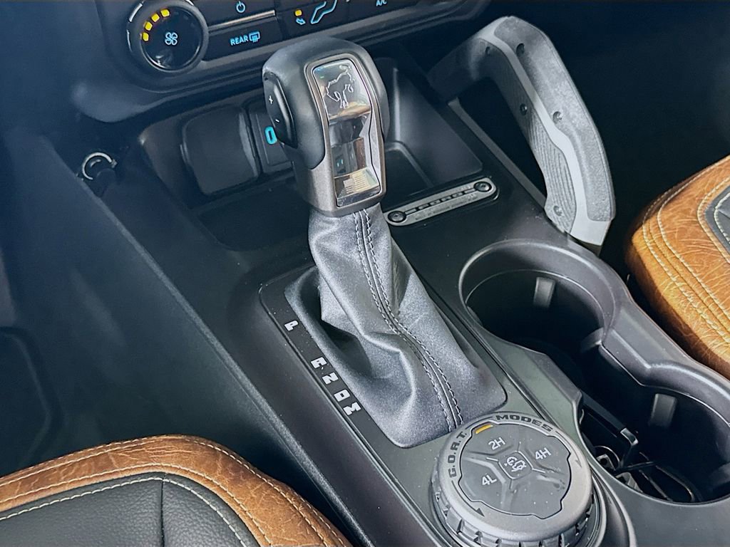 Used 2024 Ford Bronco Big Bend image 16