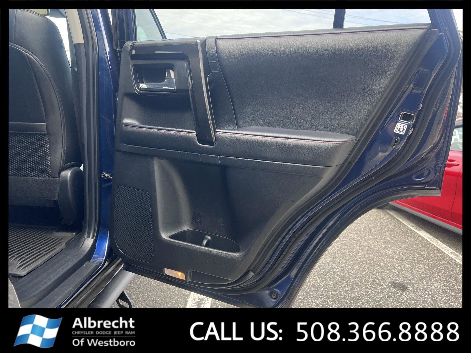 Used 2021 Toyota 4Runner Venture w/ Moonroof Package image 18