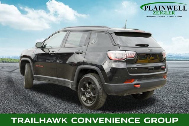 Used 2023 Jeep Compass Trailhawk image 2