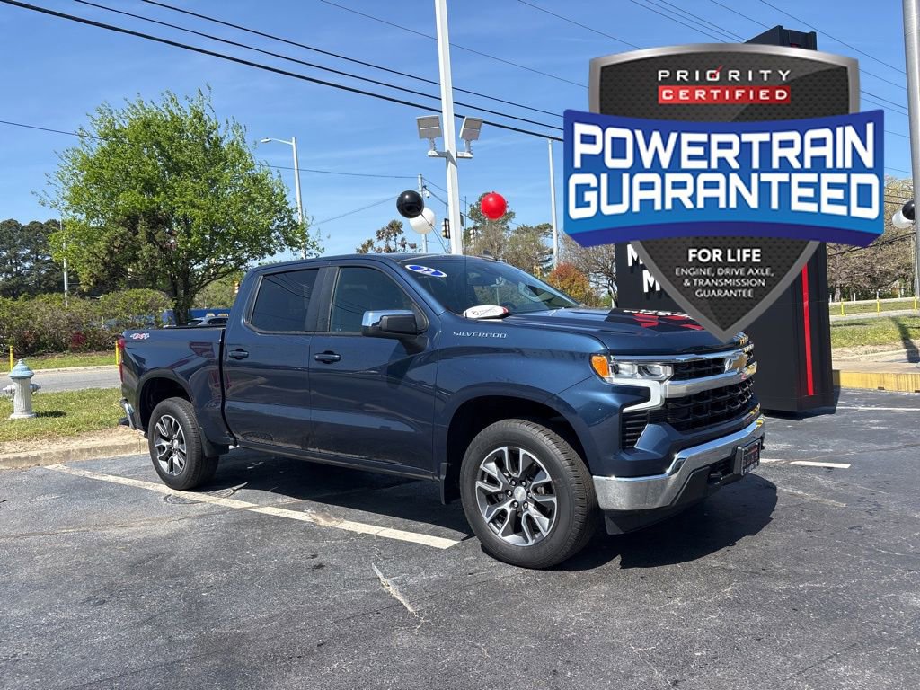 Used 2022 Chevrolet Silverado 1500 LT AWD/4WD image 1