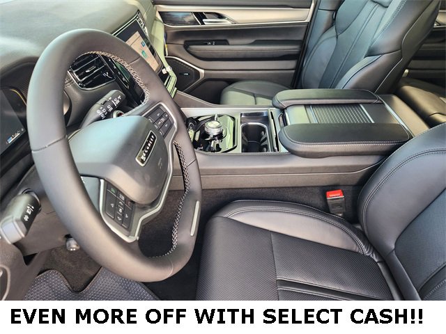 New 2025 Jeep Wagoneer Series II w/ Convenience Group I image 9