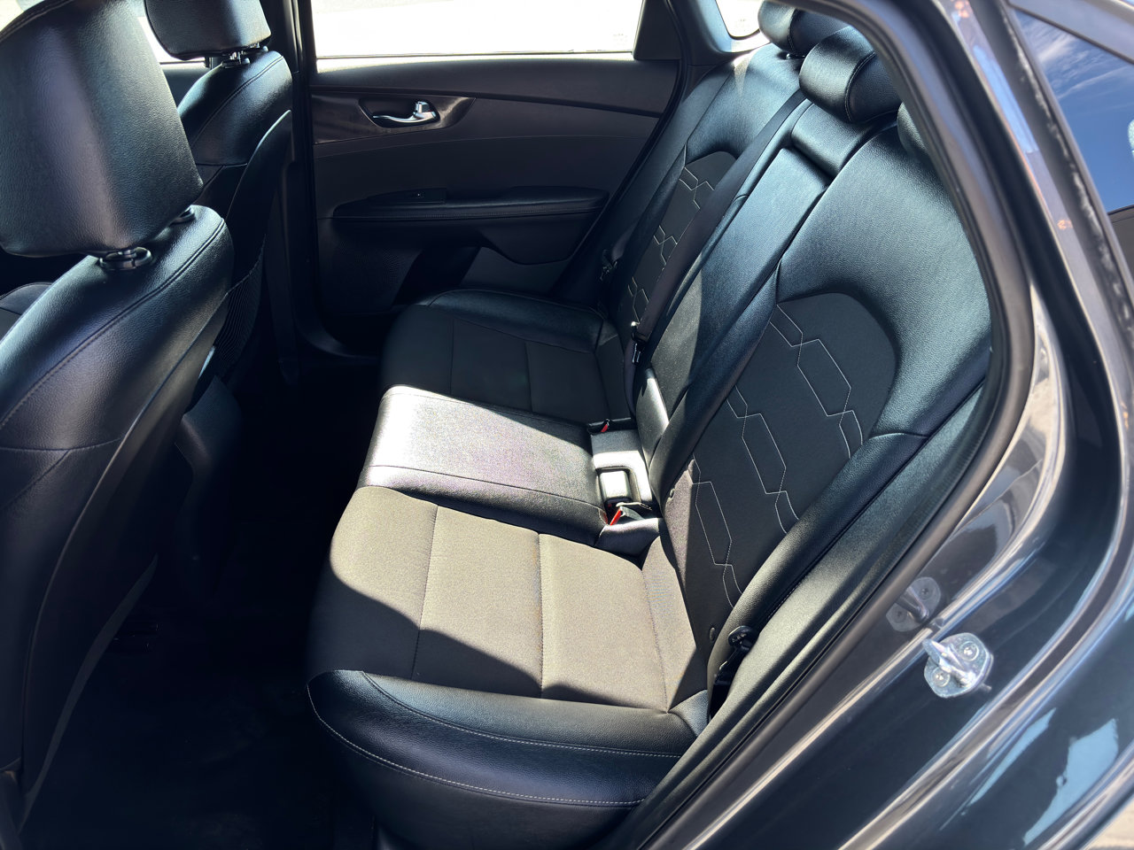 Used 2021 Kia Forte GT-Line image 21