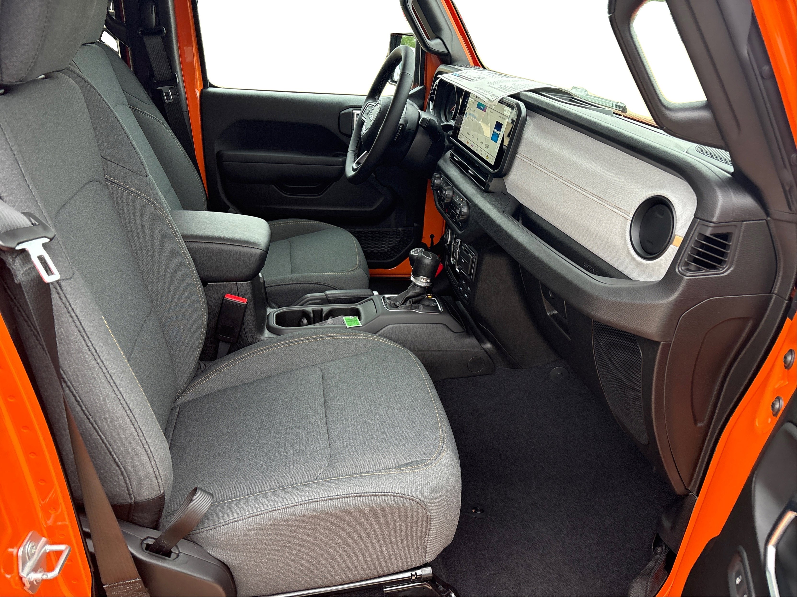 New 2025 Jeep Gladiator Sport image 19