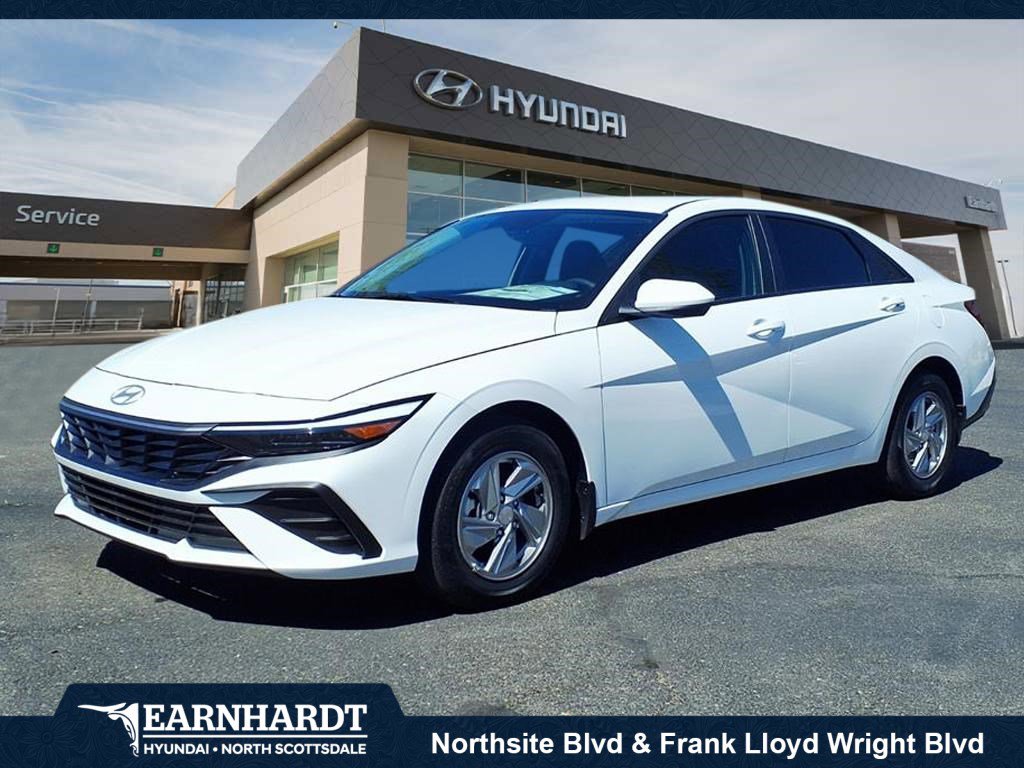 New 2026 Hyundai Elantra SE image 1
