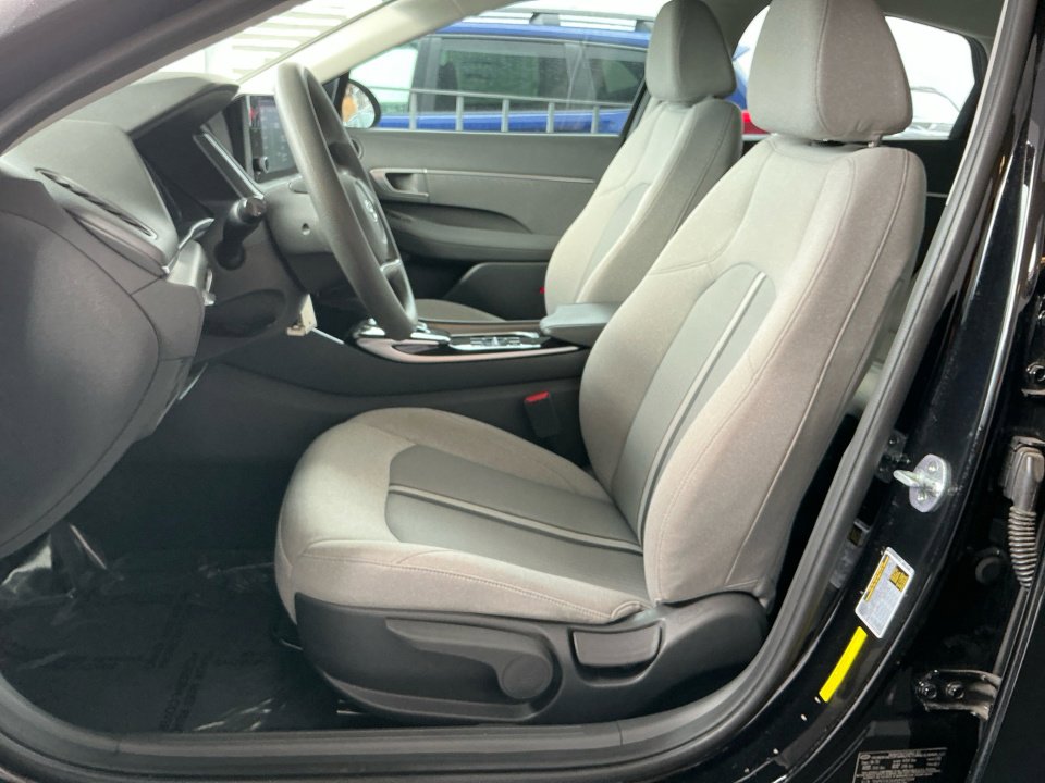 Used 2021 Hyundai Sonata SE w/ Cargo Package FWD image 32