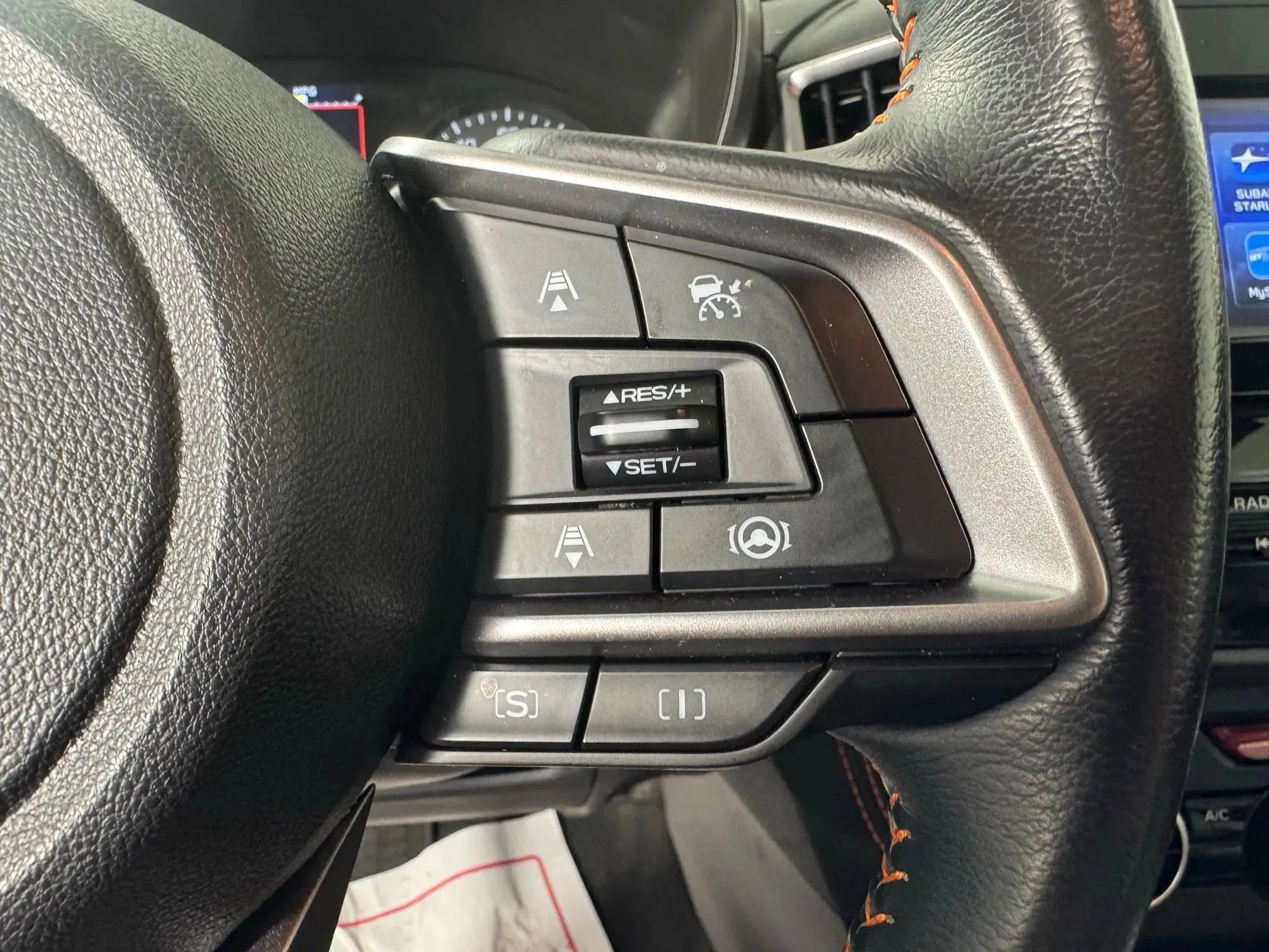 Used 2021 Subaru Crosstrek 2.0i Premium w/ Moonroof Package image 16