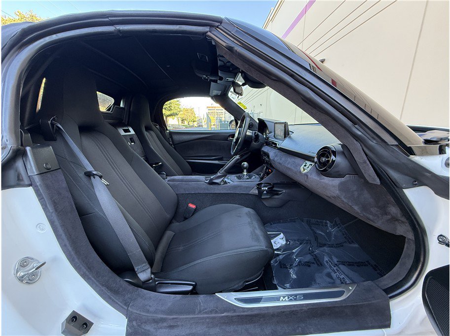 Used 2020 MAZDA MX-5 Miata Sport image 8