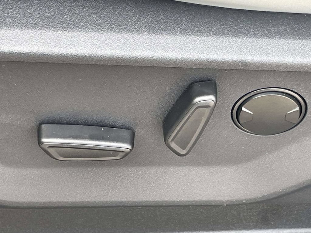 New 2026 Ford Expedition Active RWD image 14