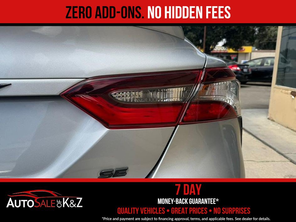 Used 2021 Toyota Camry SE FWD image 18