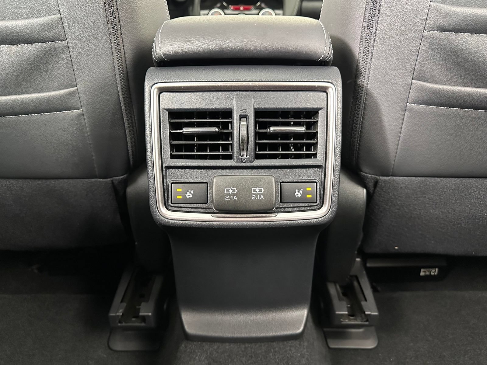 Used 2020 Subaru Forester Touring AWD/4WD image 28