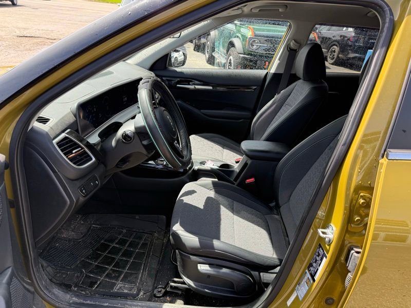 Certified 2024 Kia Seltos S FWD image 8