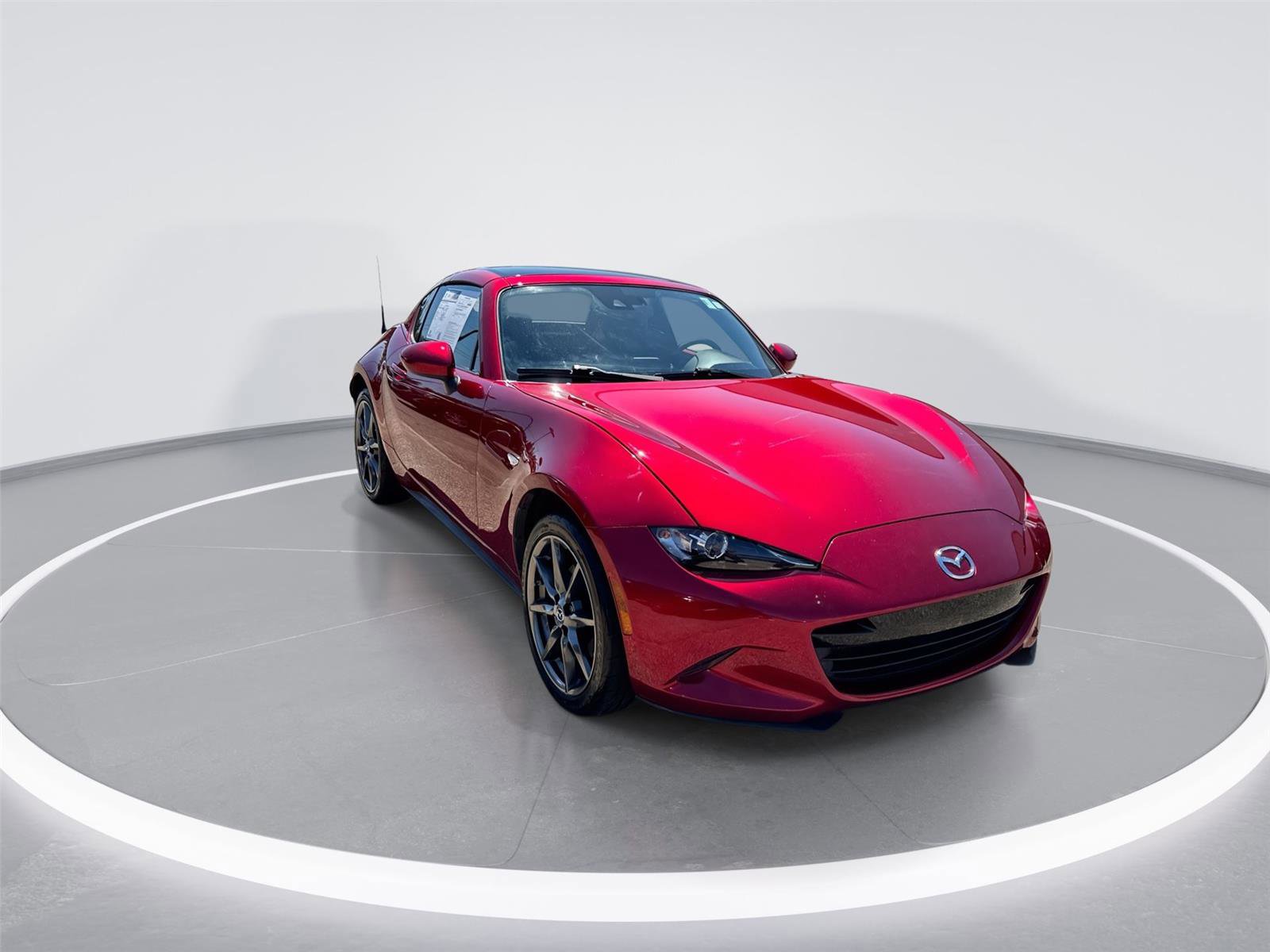 Used 2019 MAZDA MX-5 Miata RF Grand Touring w/ GT-S Package RWD image 2
