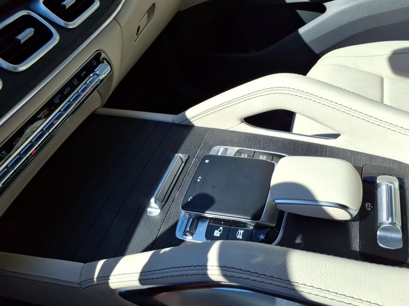 Used 2020 Mercedes-Benz GLS 450 4MATIC image 22