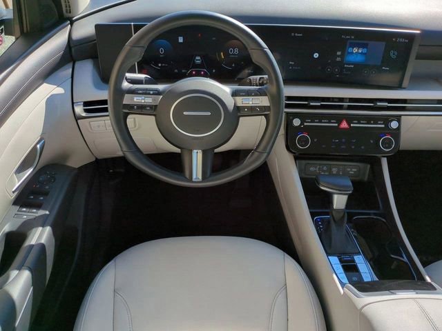 Used 2025 Hyundai Tucson SEL FWD image 34