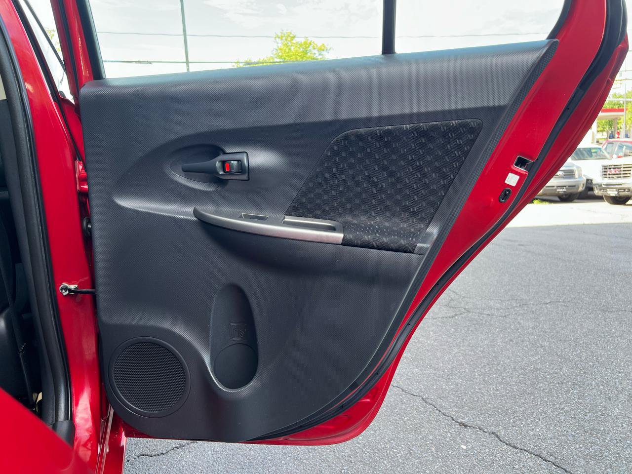 Used 2014 Scion xD FWD image 21