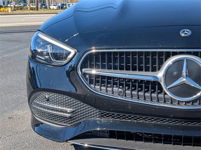 Used 2025 Mercedes-Benz C 300 Sedan image 11