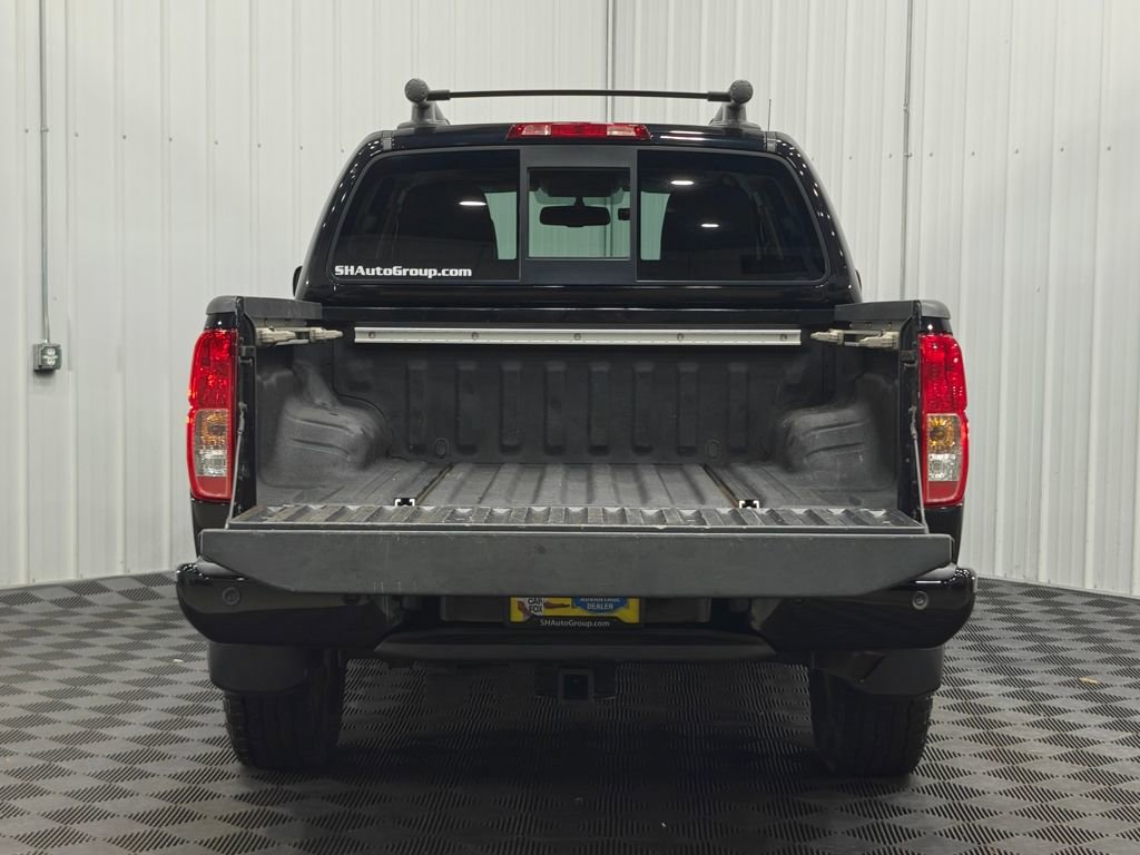 Used 2018 Nissan Frontier PRO-4X AWD/4WD image 18