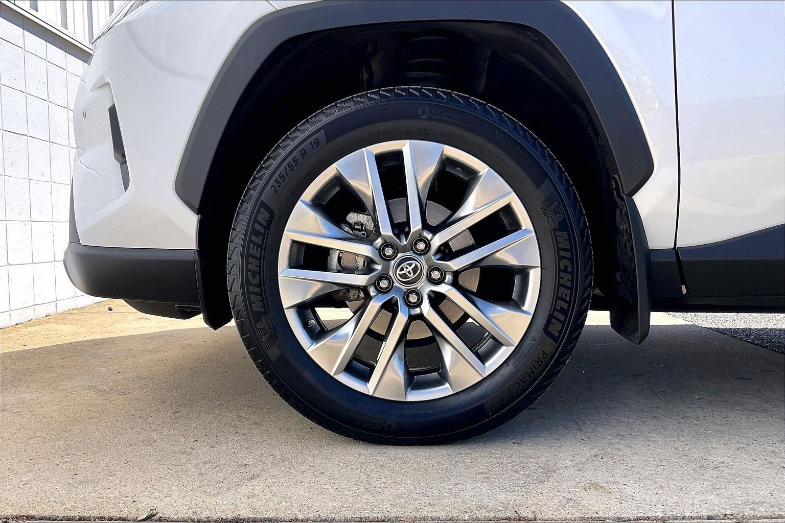 Used 2023 Toyota RAV4 XLE Premium AWD/4WD image 11