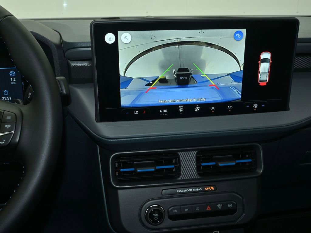 New 2025 Ford Maverick Lobo image 19