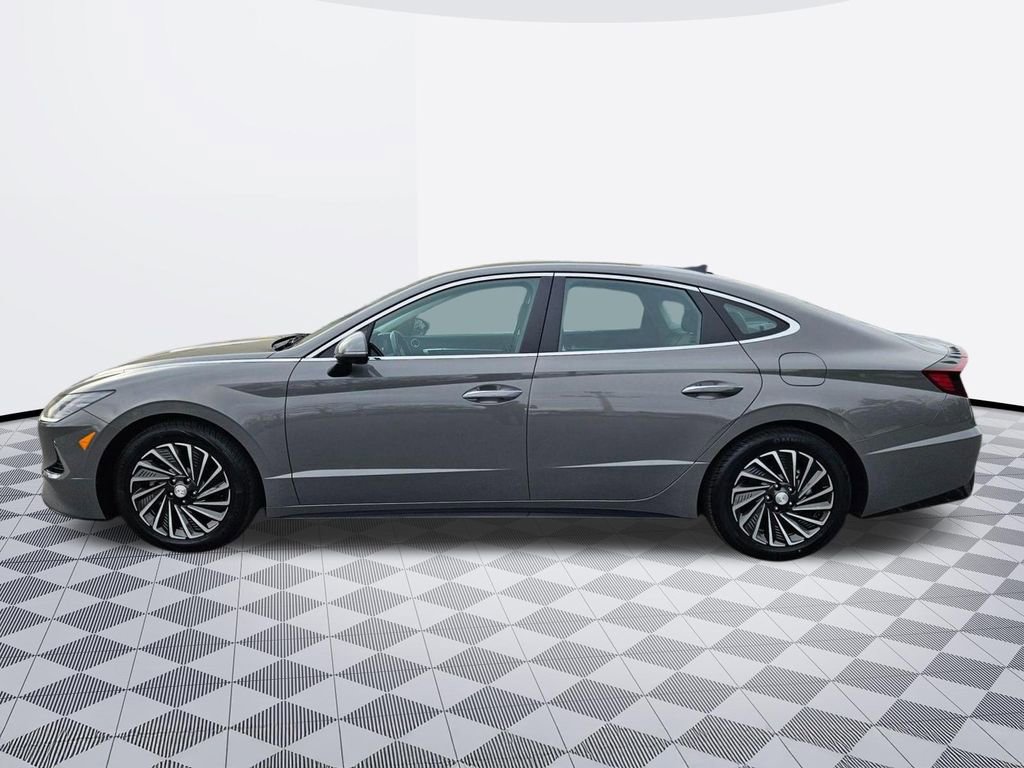 Used 2020 Hyundai Sonata Limited FWD image 3