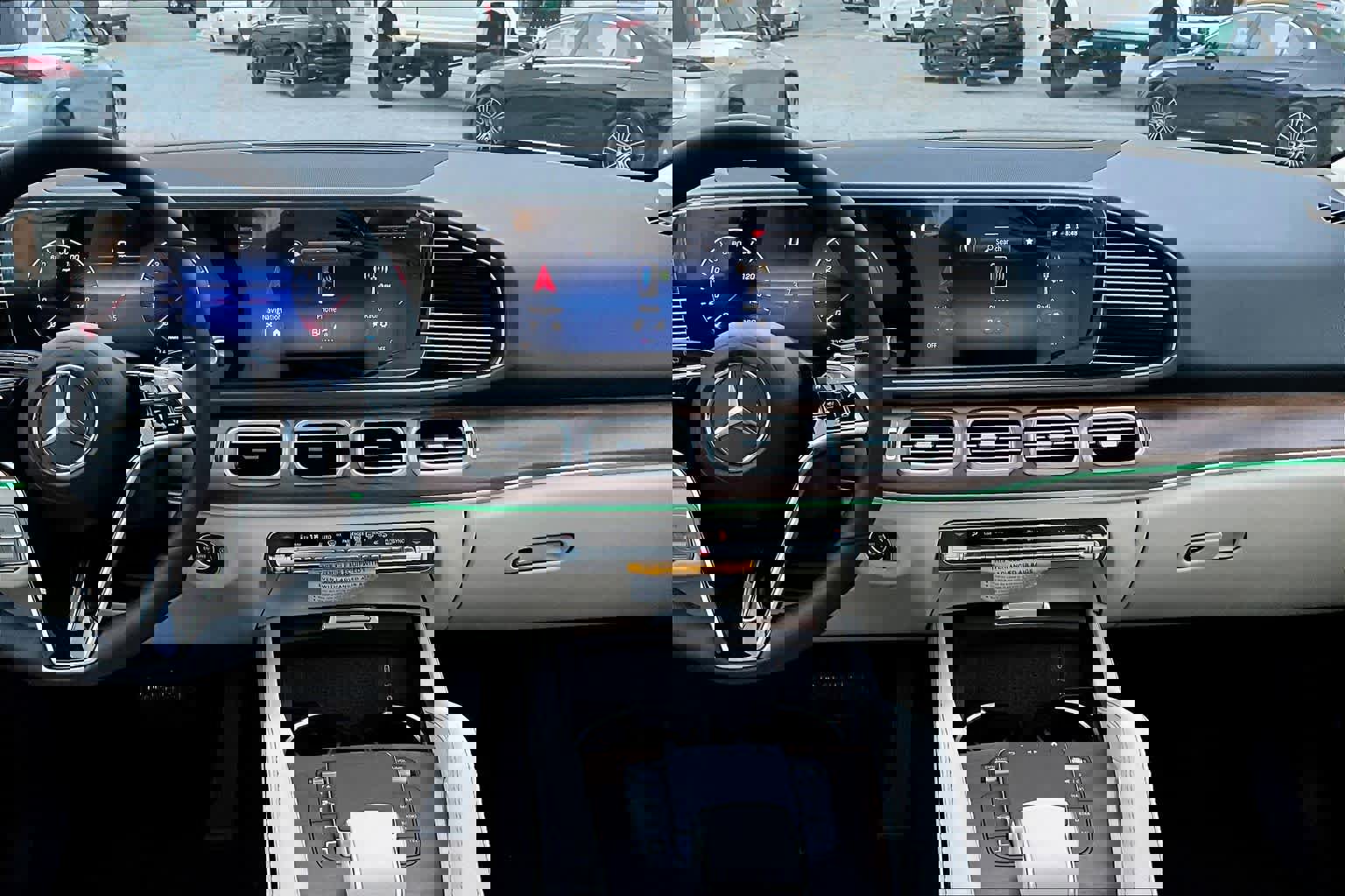 Used 2026 Mercedes-Benz GLE 450 4MATIC image 7