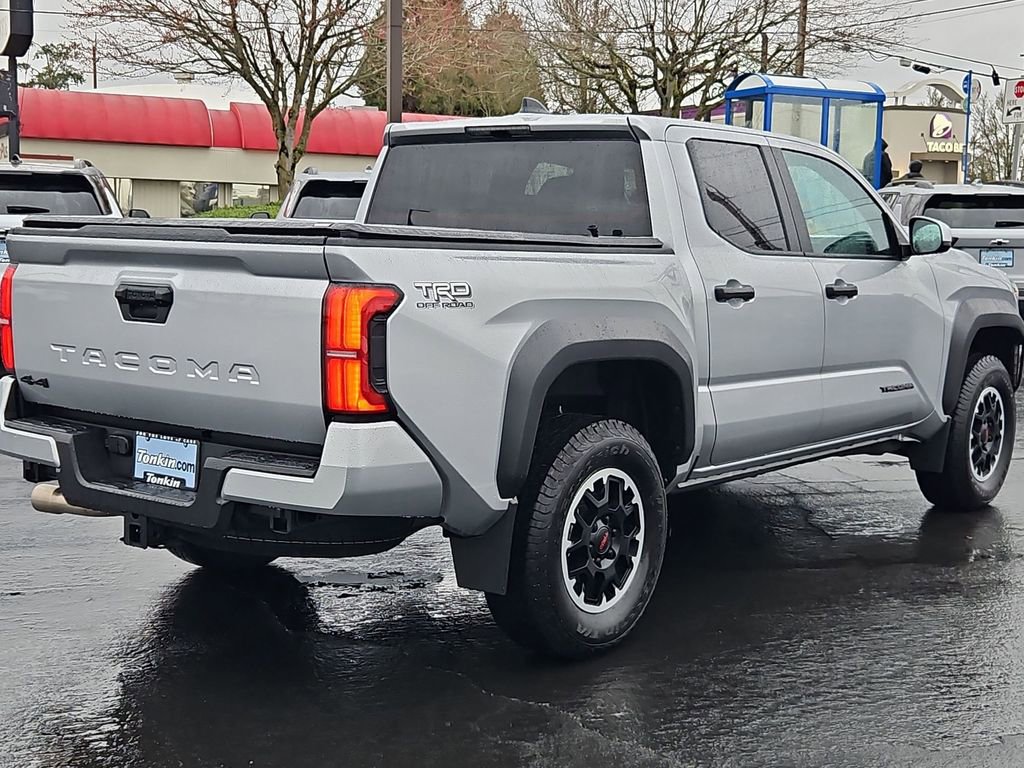Used 2024 Toyota Tacoma TRD Off-Road image 6