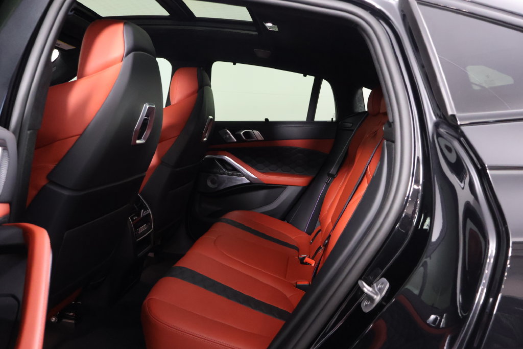 Certified 2026 BMW X6 M Competition w/ Executive Package AWD/4WD image 11