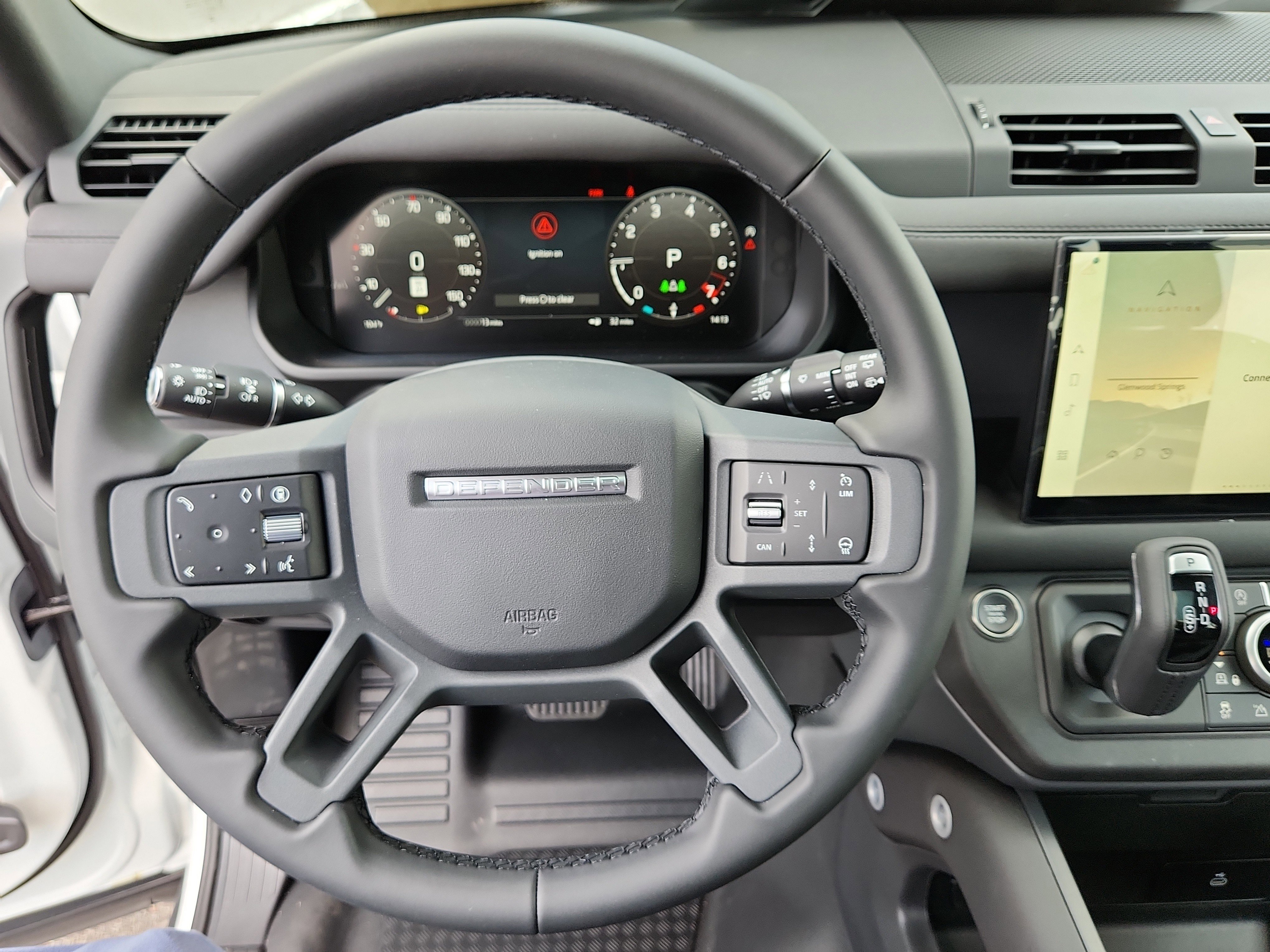 New 2025 Land Rover Defender 110 X-Dynamic SE image 25