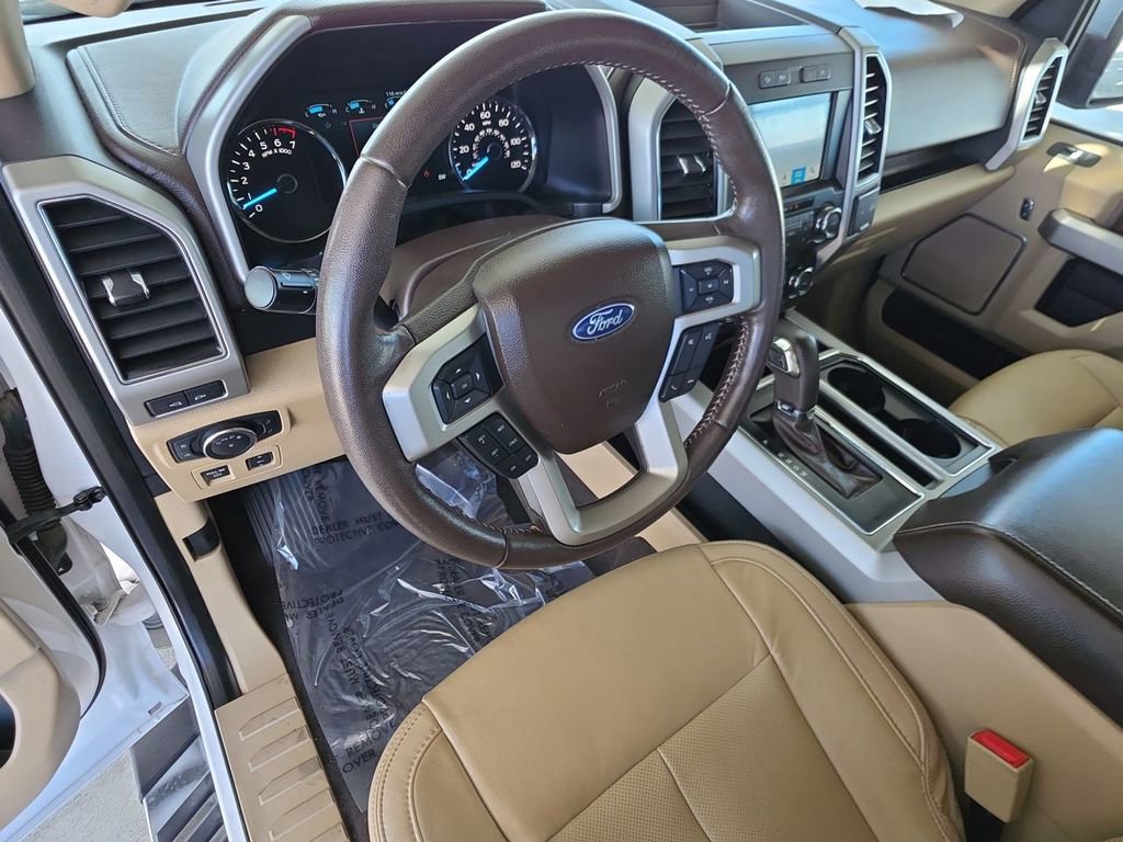 Used 2019 Ford F150 Lariat image 10