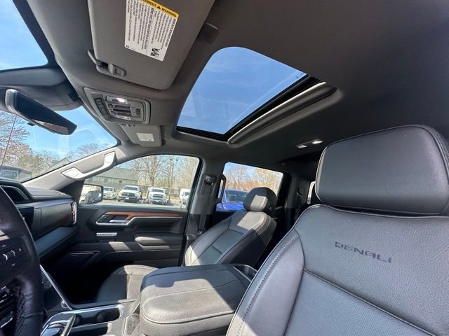 Used 2023 GMC Sierra 1500 Denali w/ Denali Reserve Package AWD/4WD image 27