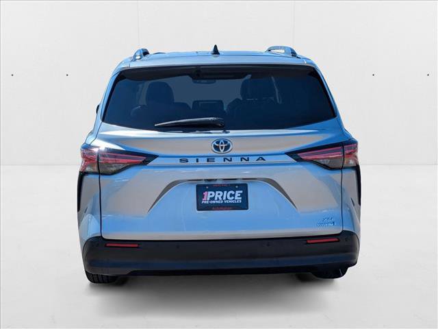 Used 2021 Toyota Sienna XLE w/ XLE Plus Package image 6