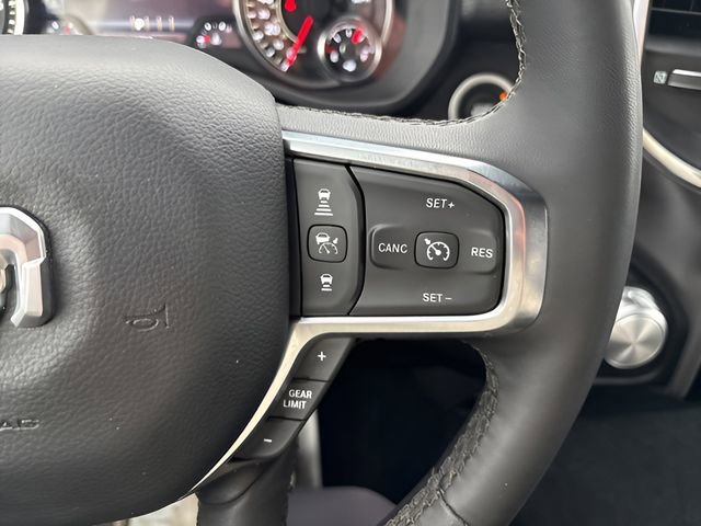 Used 2025 RAM 1500 Laramie image 9