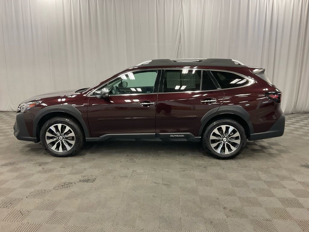 Used 2024 Subaru Outback Touring XT image 3
