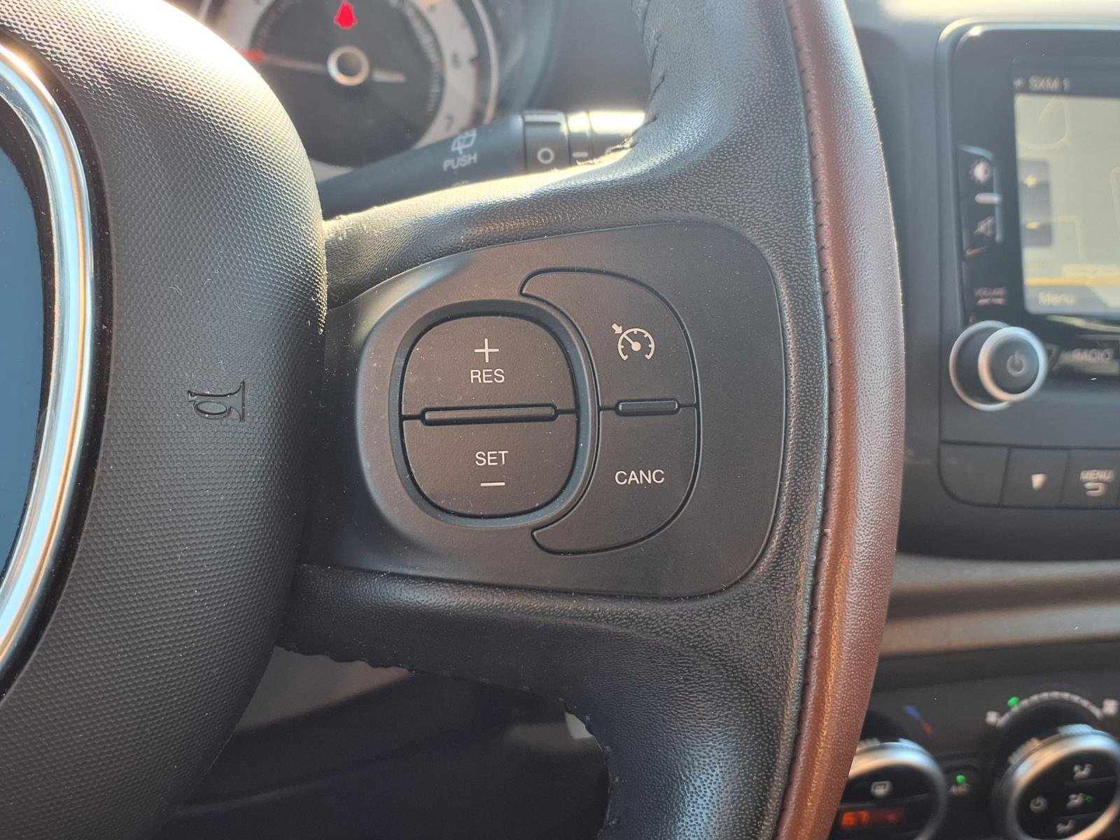 Used 2016 FIAT 500L Trekking FWD image 14