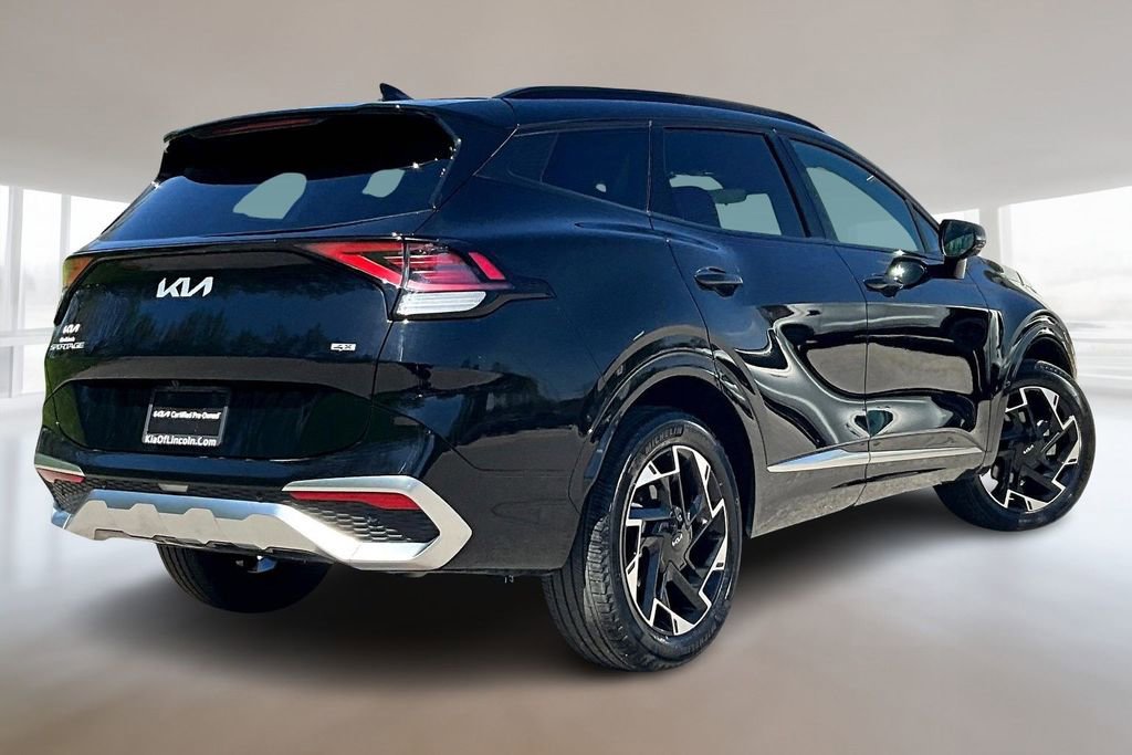 Certified 2025 Kia Sportage SX AWD/4WD image 6
