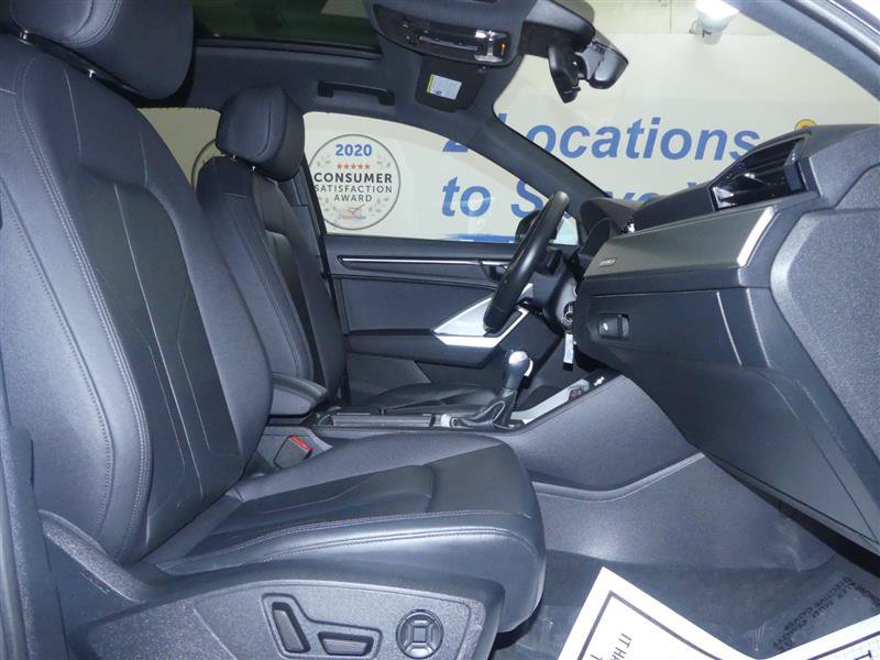 Used 2025 Audi Q3 2.0T Premium AWD/4WD image 5