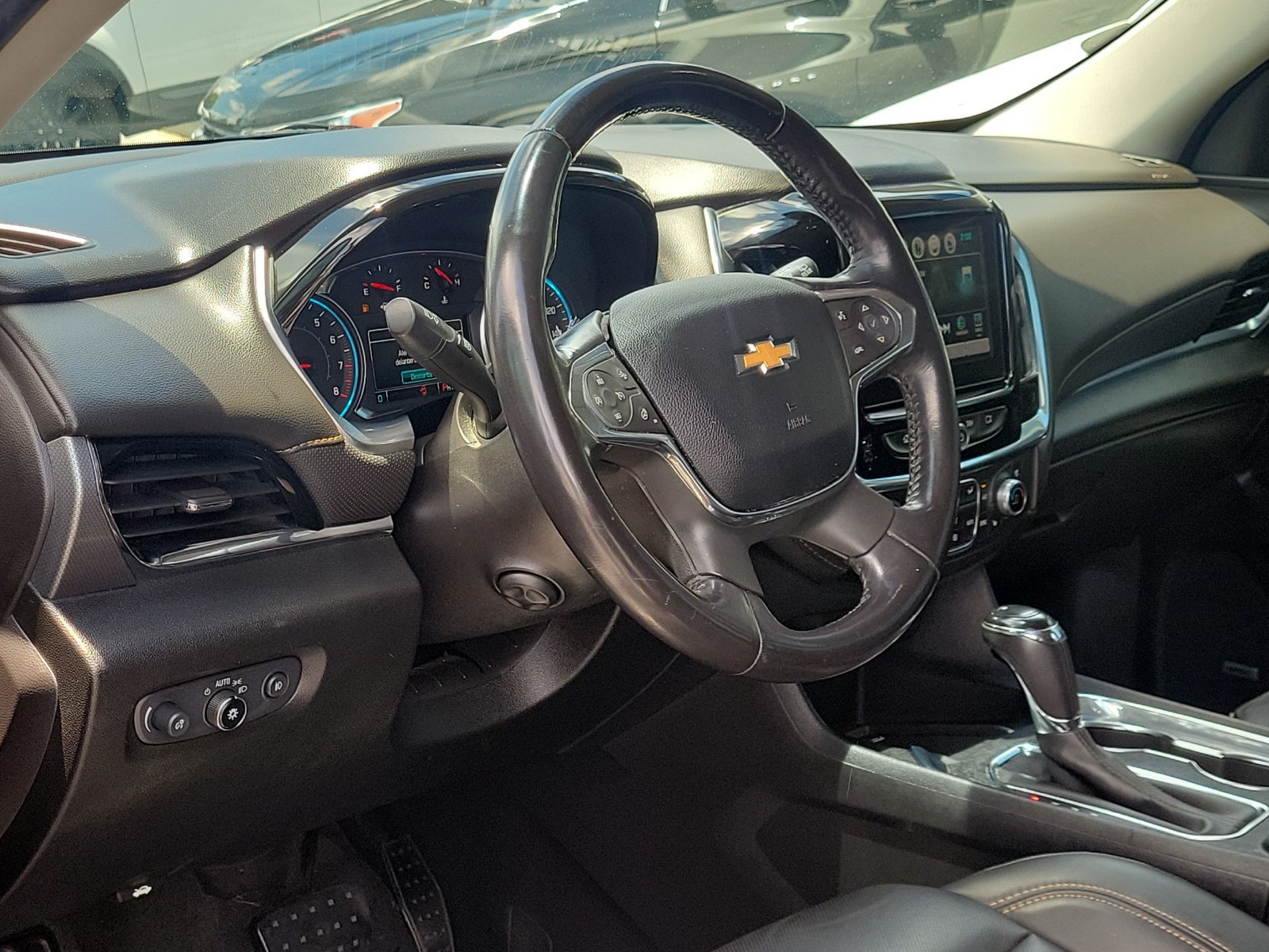 Used 2019 Chevrolet Traverse Premier w/ Redline Edition FWD image 10