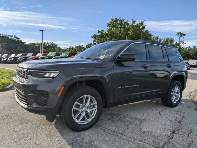 New 2025 Jeep Grand Cherokee Laredo X RWD image 6