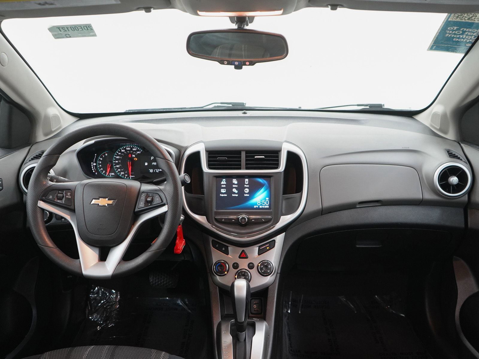 Used 2017 Chevrolet Sonic LT FWD image 13