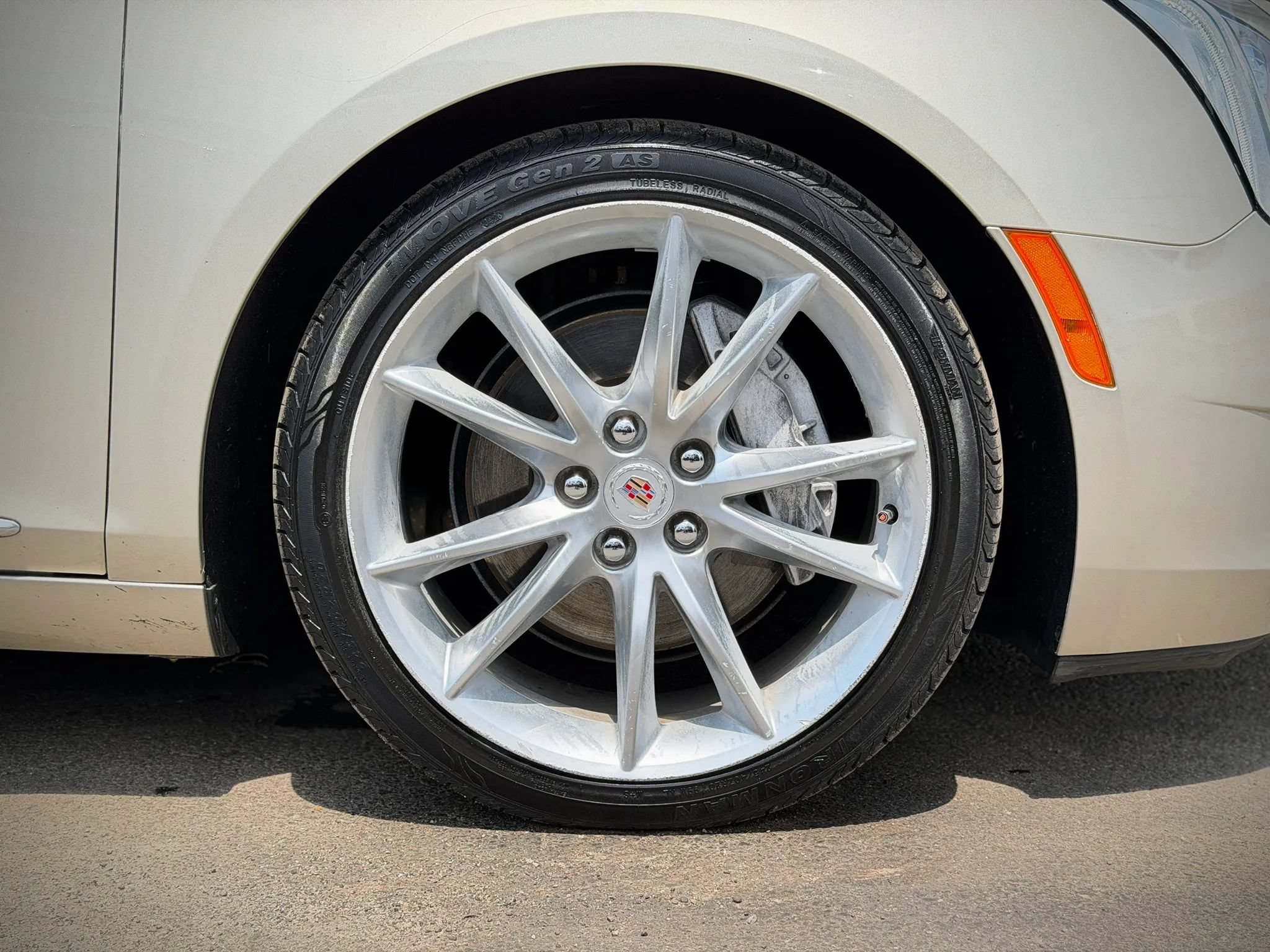Used 2013 Cadillac XTS Premium AWD/4WD image 28