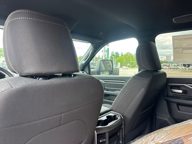 New 2026 RAM 2500 Big Horn AWD/4WD image 9
