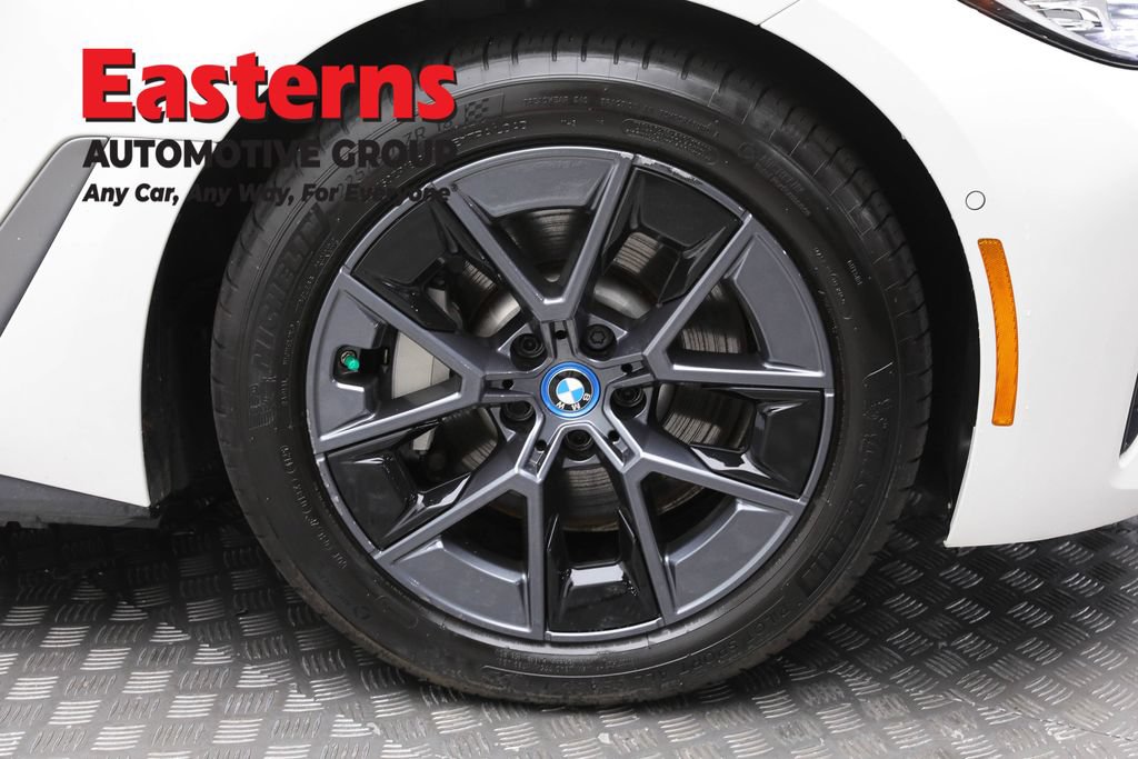 Used 2023 BMW i4 eDrive35 w/ Premium Package RWD image 34
