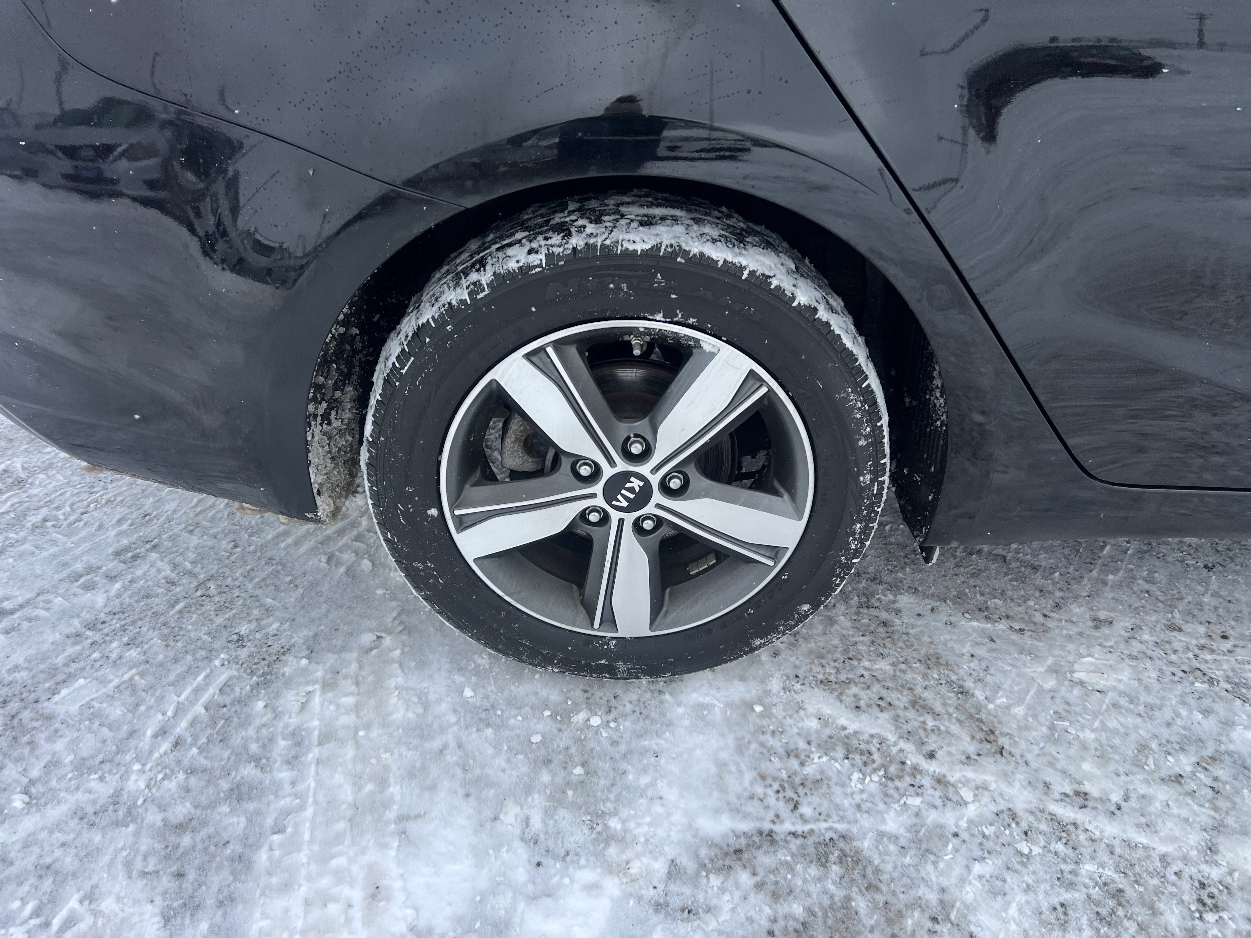 Used 2018 Kia Forte S image 9