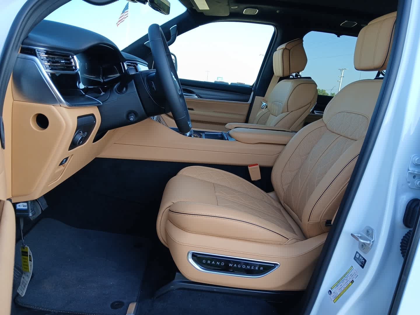 New 2026 Jeep Grand Wagoneer Summit AWD/4WD image 16