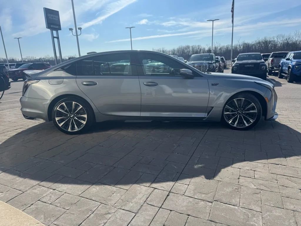 New 2026 Cadillac CT5 V Blackwing w/ Carbon Fiber 1 Package image 8