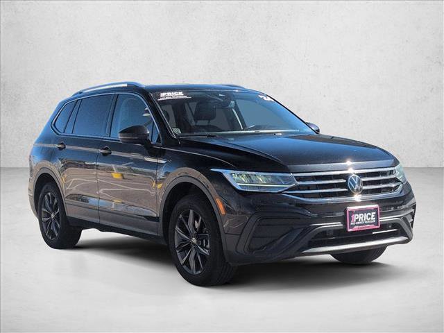 Used 2024 Volkswagen Tiguan SE image 3