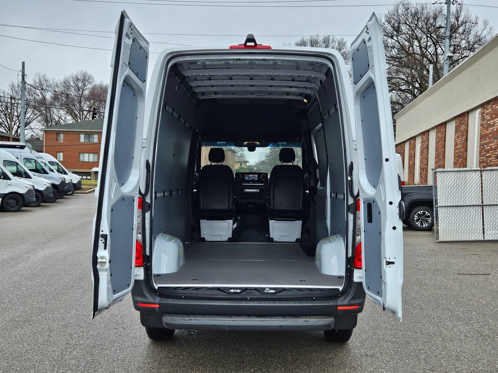 Certified 2025 Mercedes-Benz Sprinter 2500 image 27
