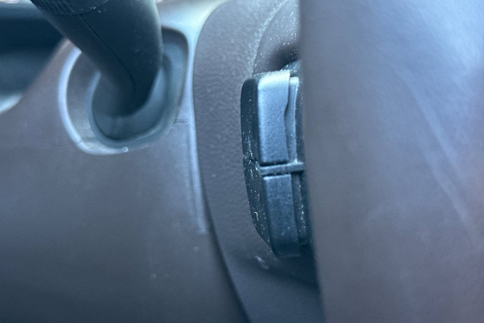 Used 2023 GMC Acadia SLT image 39