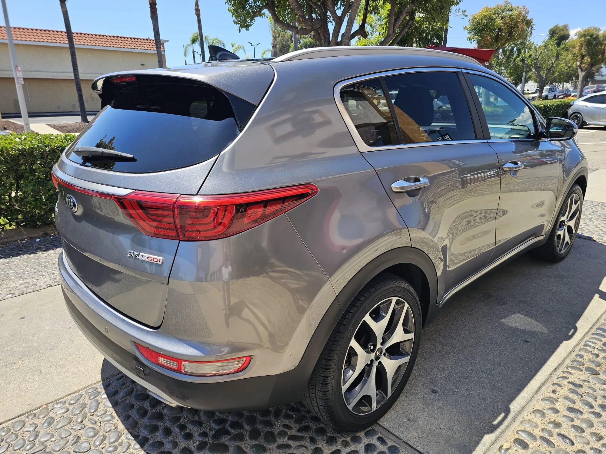 Used 2017 Kia Sportage SX FWD image 4